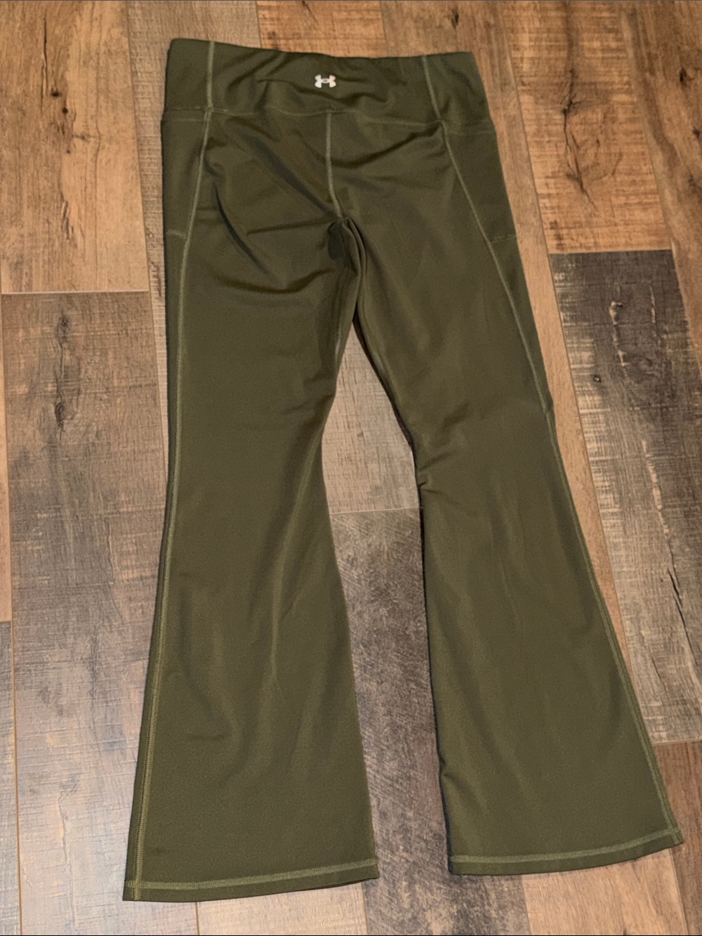 Under Armour Olive Green Flare Leggings - Picture 2 of 3